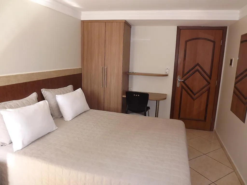 Alfa Plaza Hotel Brasília 3*,